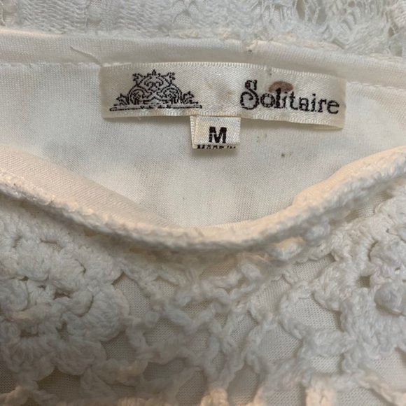 Solitaire White Lace Dress Size Medium - Picture 10 of 10